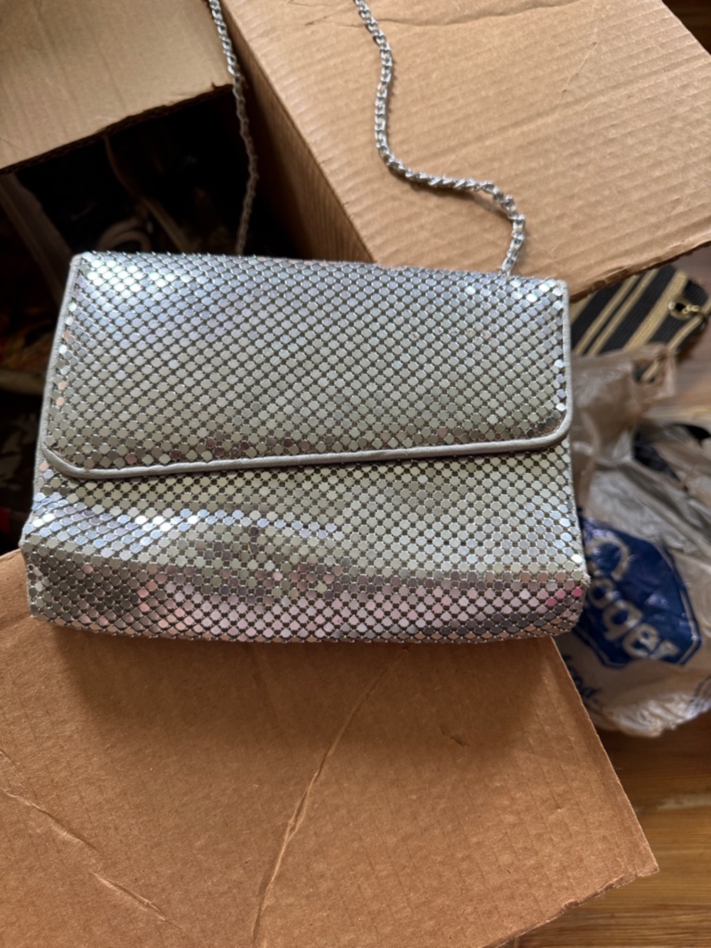 NWOT-PURSE SILVER Mail design Flap-over closure snap Shoulder Strap over-body